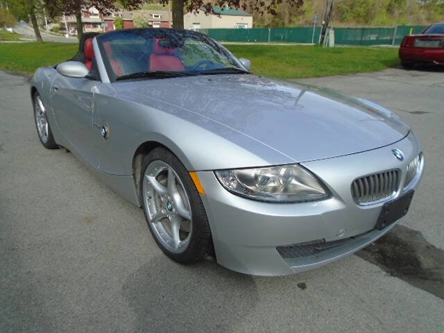 Used 2006 BMW Z4 3.0si RWD image 3