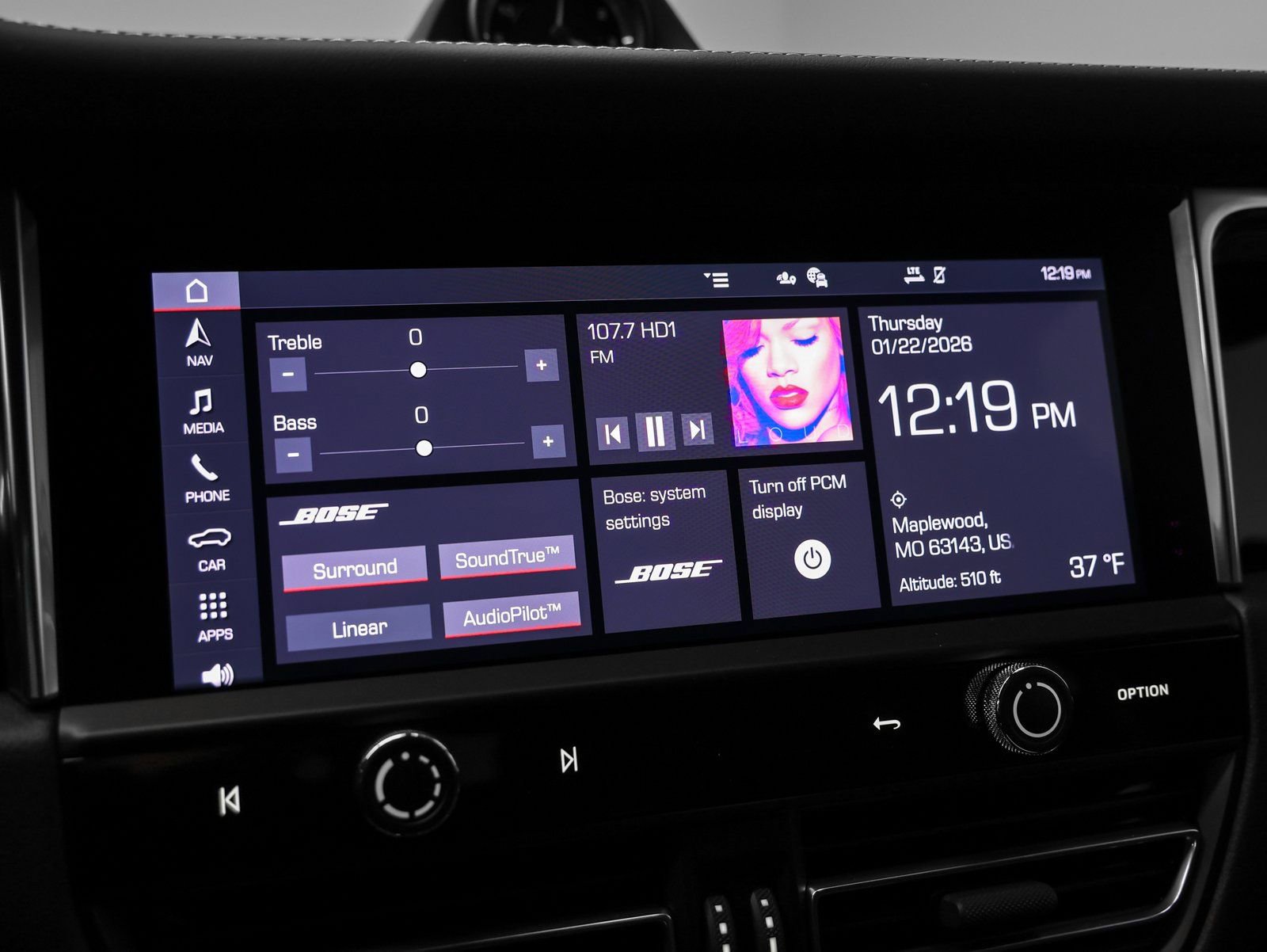 New 2026 Porsche Macan image 38