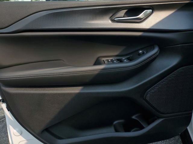 New 2026 Jeep Grand Cherokee Laredo X RWD image 22