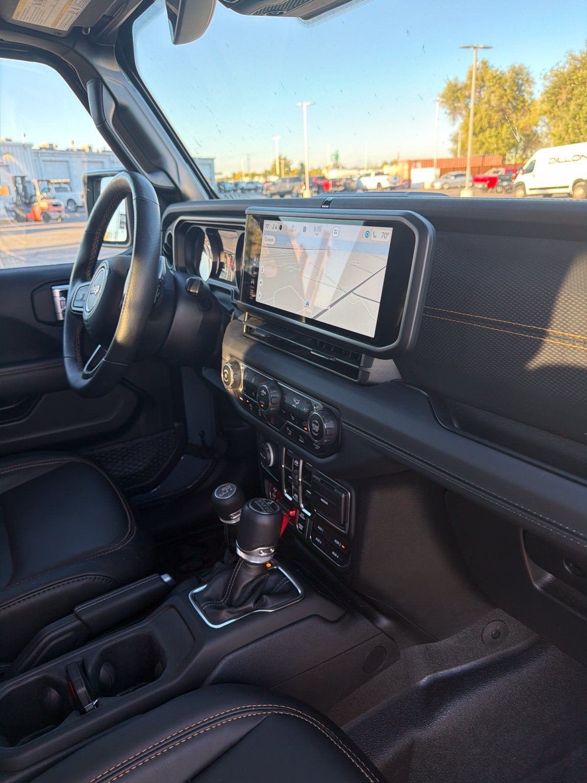 Used 2025 Jeep Wrangler Unlimited Rubicon 392 AWD/4WD image 19
