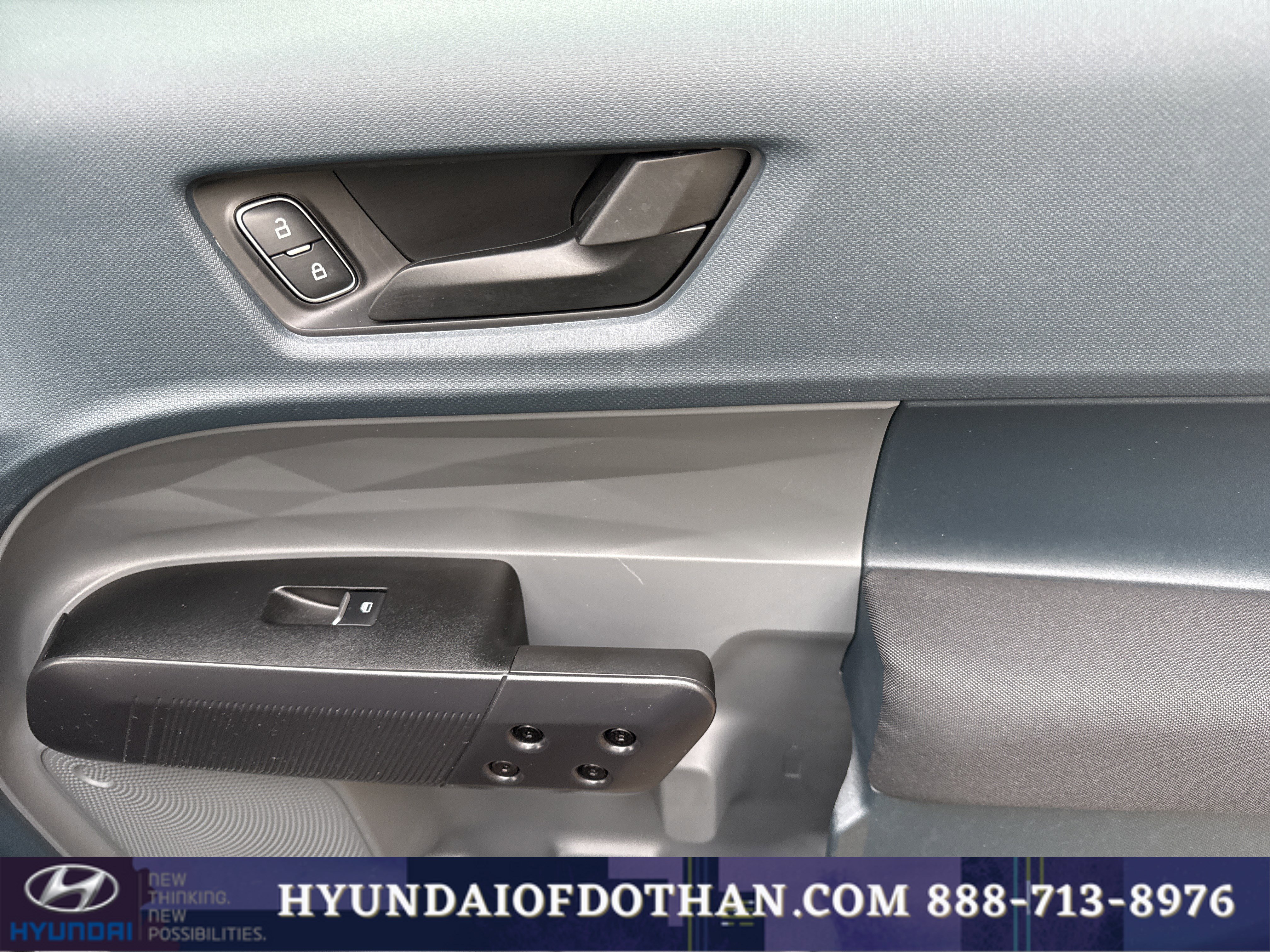 Used 2023 Ford Maverick XL image 14