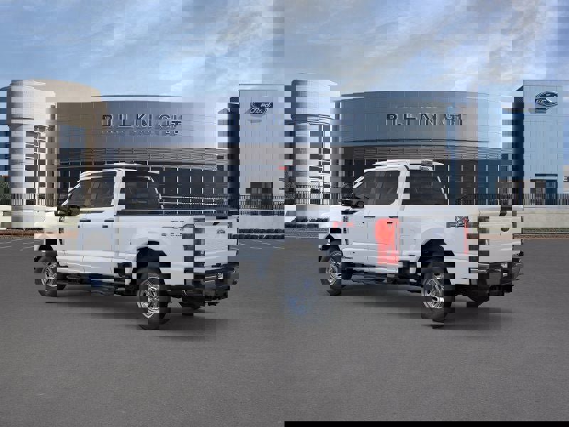 New 2025 Ford F250 XL w/ FX4 Off-Road Package image 5