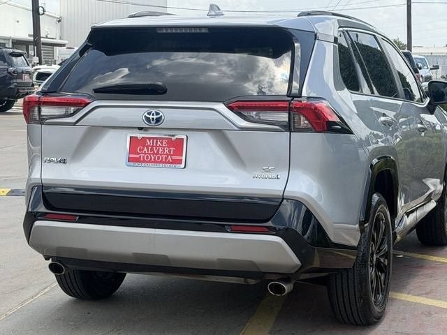 Used 2023 Toyota RAV4 SE AWD/4WD image 7