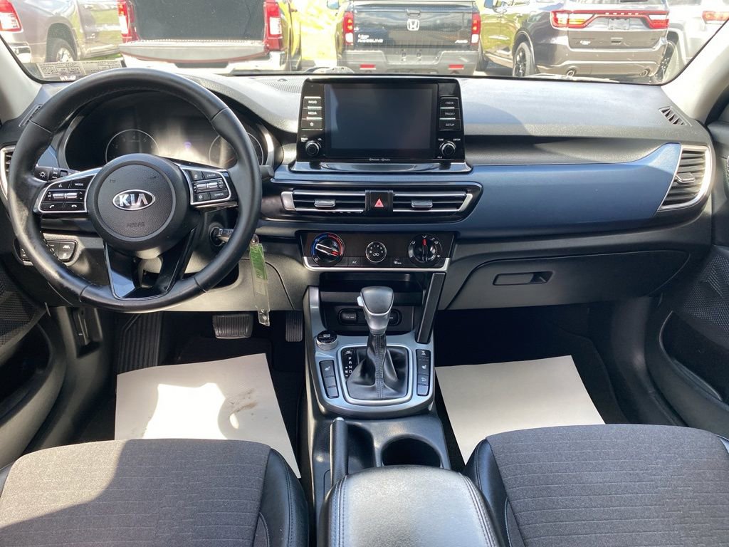 Used 2021 Kia Seltos S AWD/4WD image 18