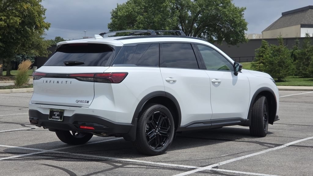 New 2027 INFINITI QX60 Sport w/ Dark Cargo Package AWD/4WD image 8