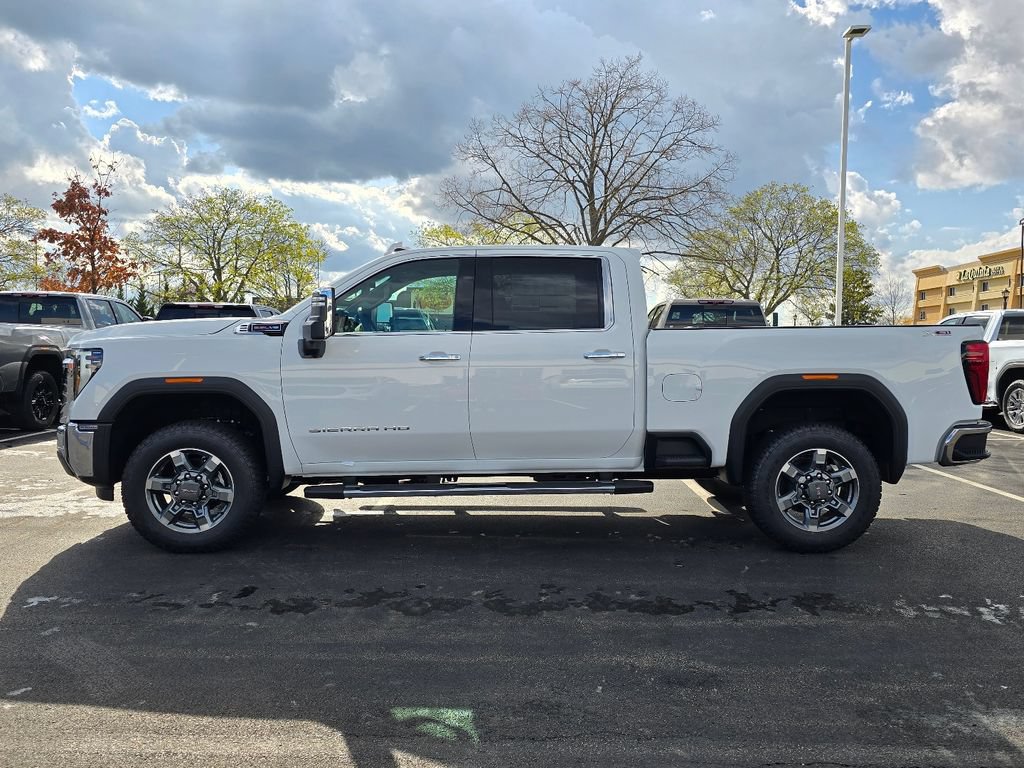 New 2026 GMC Sierra 2500 SLT w/ SLT Premium Package AWD/4WD image 6
