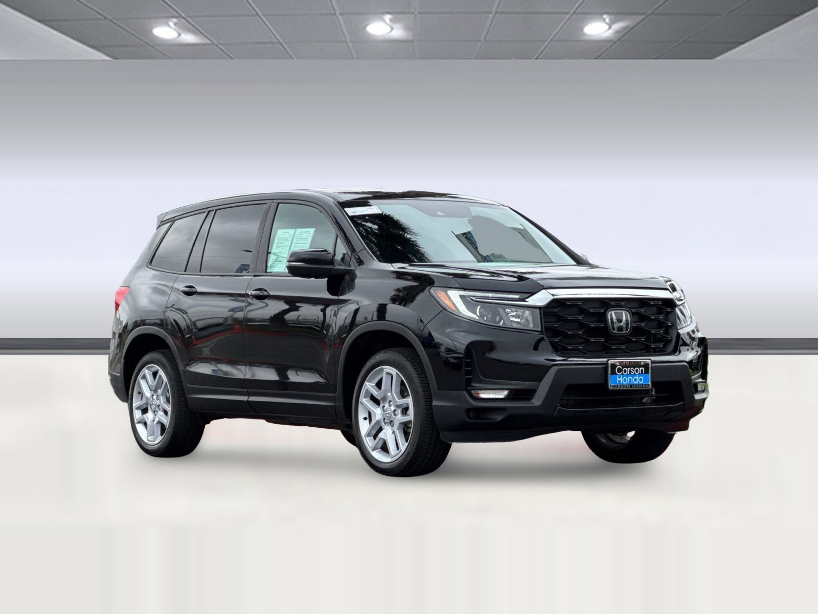 Certified 2025 Honda Passport EX-L image 6