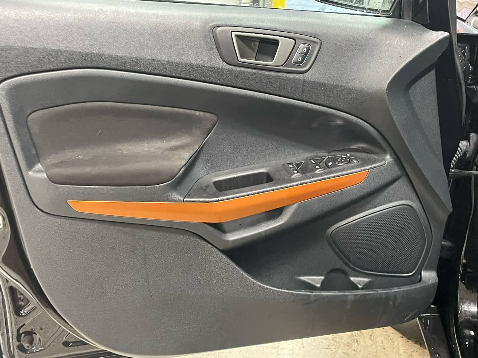 Used 2022 Ford EcoSport SE w/ SE Appearance Package AWD/4WD image 17