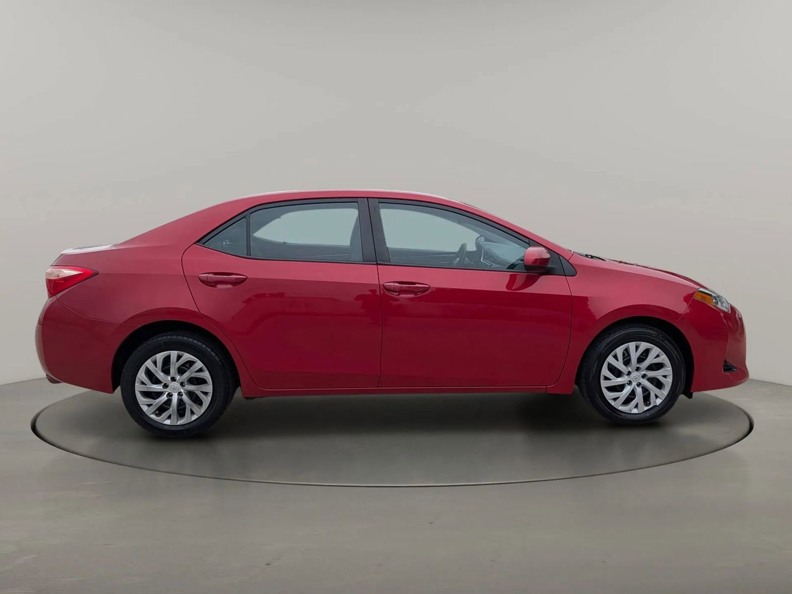 Used 2019 Toyota Corolla LE FWD image 6