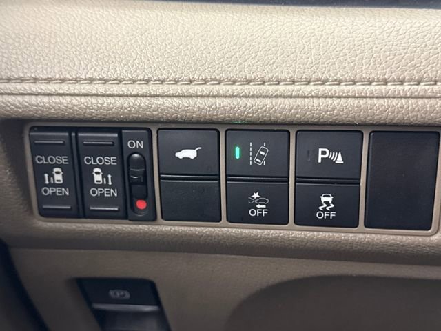 Used 2018 Honda Odyssey Touring image 36