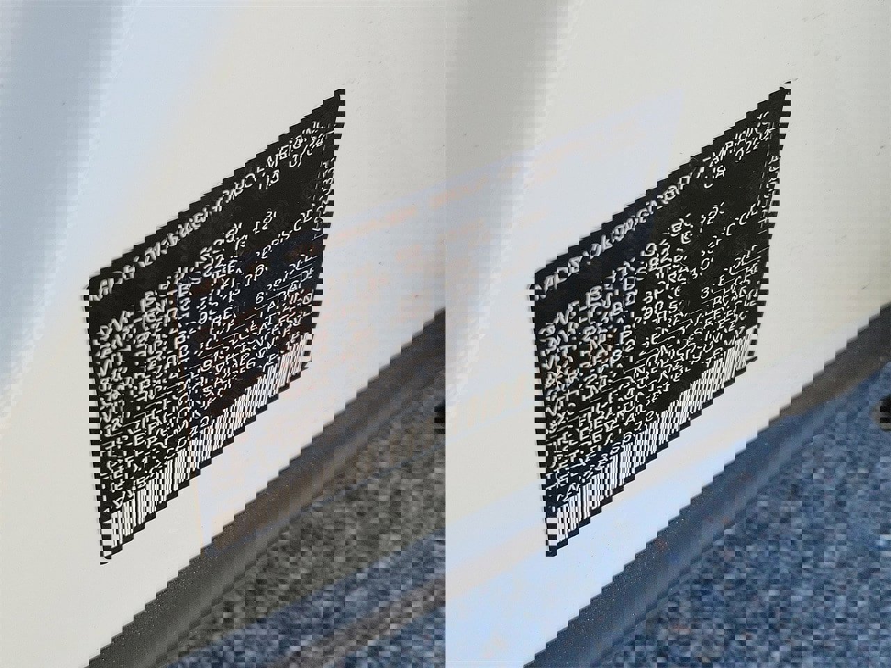 Used 2025 Volkswagen Atlas SE image 32