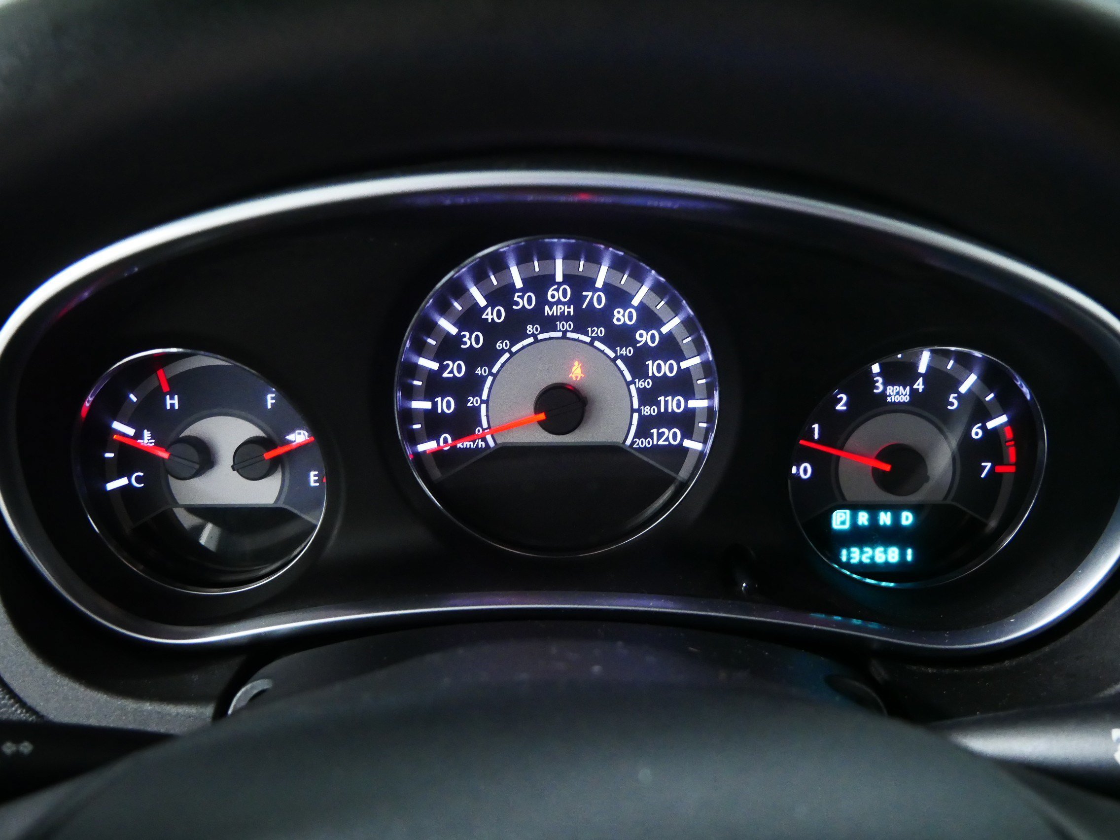 Used 2011 Chrysler 200 LX FWD image 21