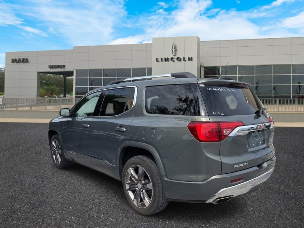 Used 2017 GMC Acadia Denali w/ Technology Package AWD/4WD image 7