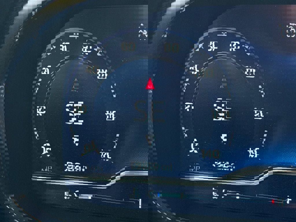 Used 2024 Chevrolet Tahoe LT image 35