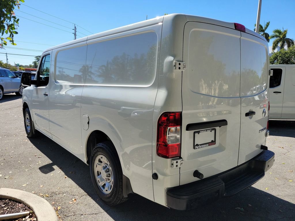 Used 2021 Nissan NV 2500 SV image 6