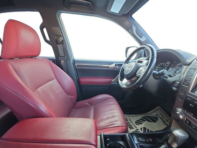 Used 2020 Lexus GX 460 Premium w/ Premium Package image 15