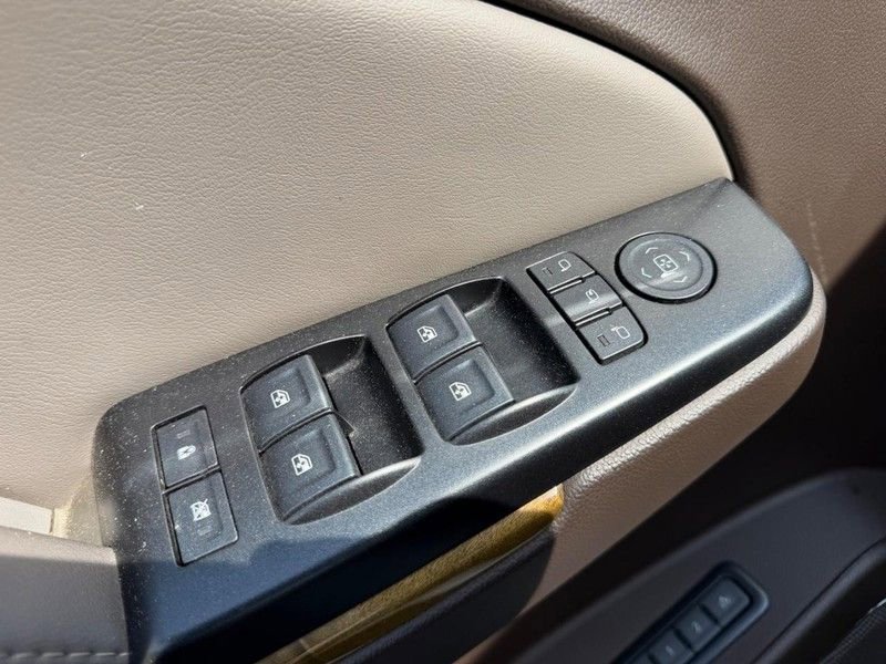 Used 2017 GMC Yukon Denali w/ Open Road Package image 20