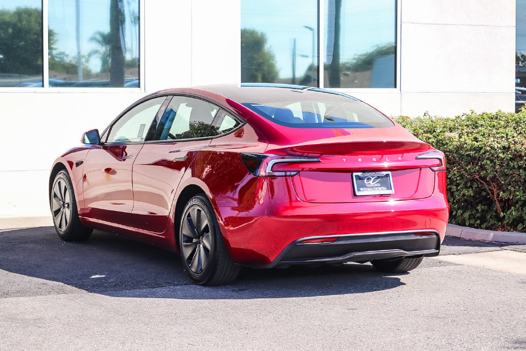 Used 2025 Tesla Model 3 Long Range RWD image 5