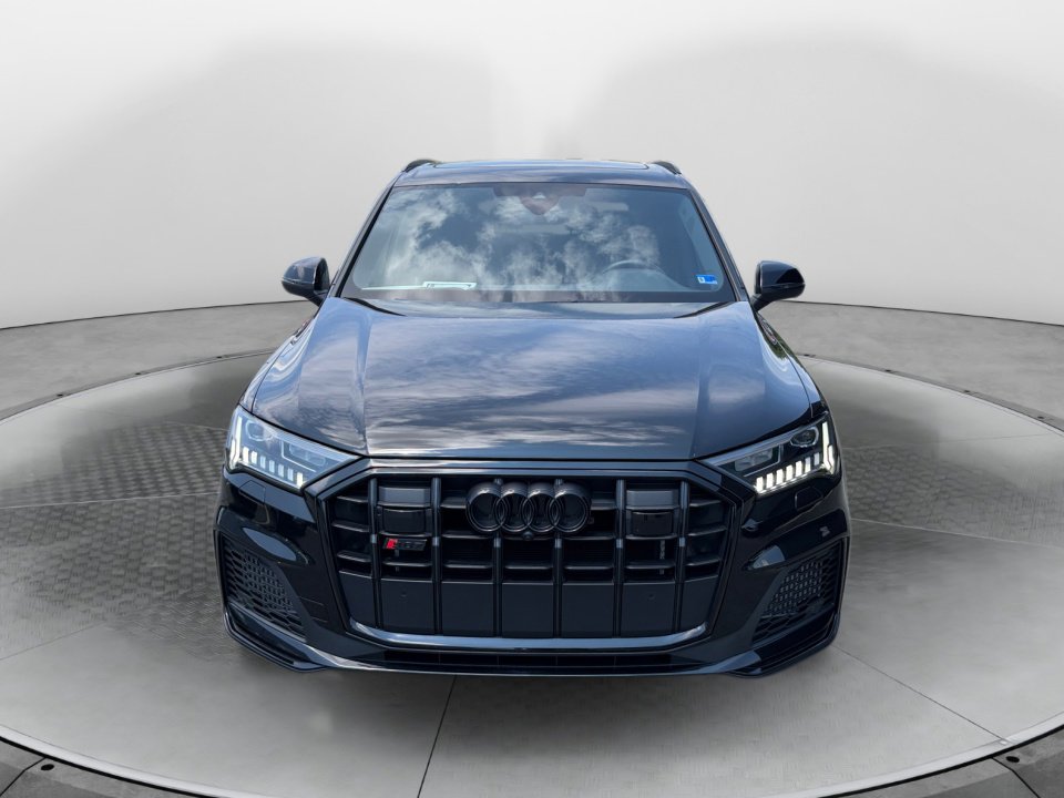 Used 2023 Audi SQ7 Premium Plus w/ Executive Package AWD/4WD image 2