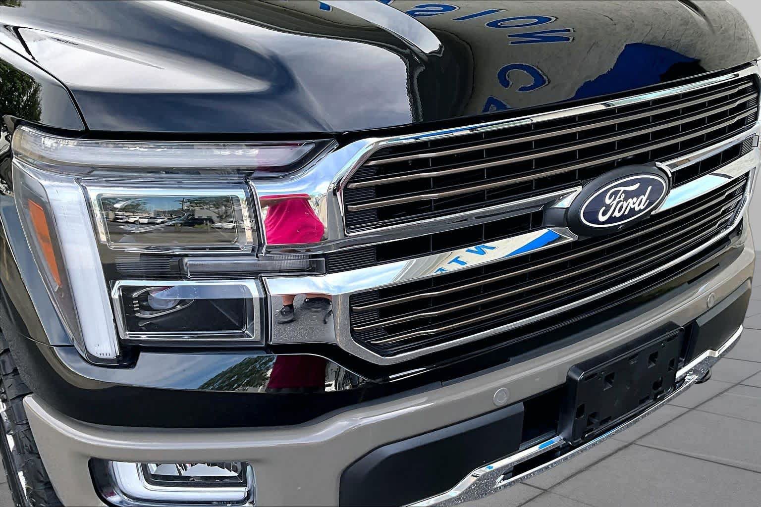 Used 2025 Ford F150 King Ranch w/ FX4 Off-Road Package AWD/4WD image 30