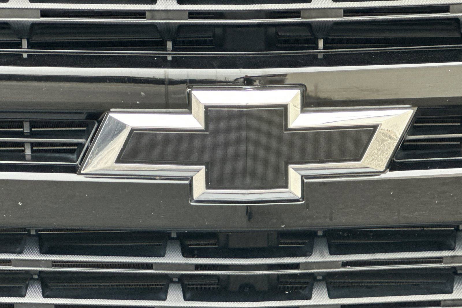 Used 2020 Chevrolet Silverado 1500 LT Trail Boss w/ Midnight Edition AWD/4WD image 38