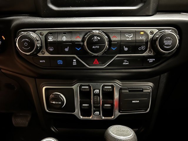Used 2023 Jeep Wrangler Unlimited w/ Cold Weather Group image 38