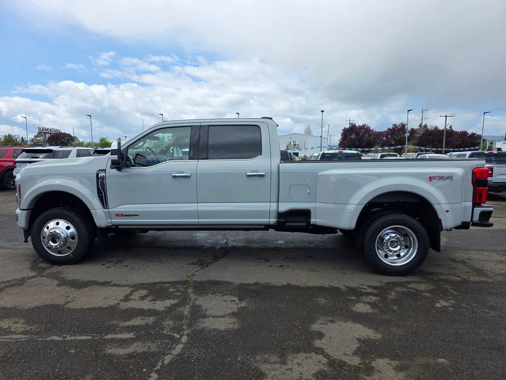 New 2026 Ford F450 Platinum w/ Platinum Plus Package AWD/4WD image 8