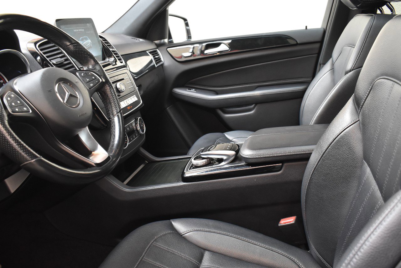 Used 2019 Mercedes-Benz GLE 400 4MATIC image 14