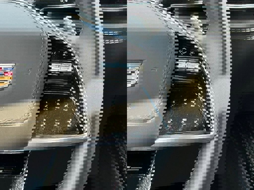 Used 2025 Cadillac Escalade V image 26