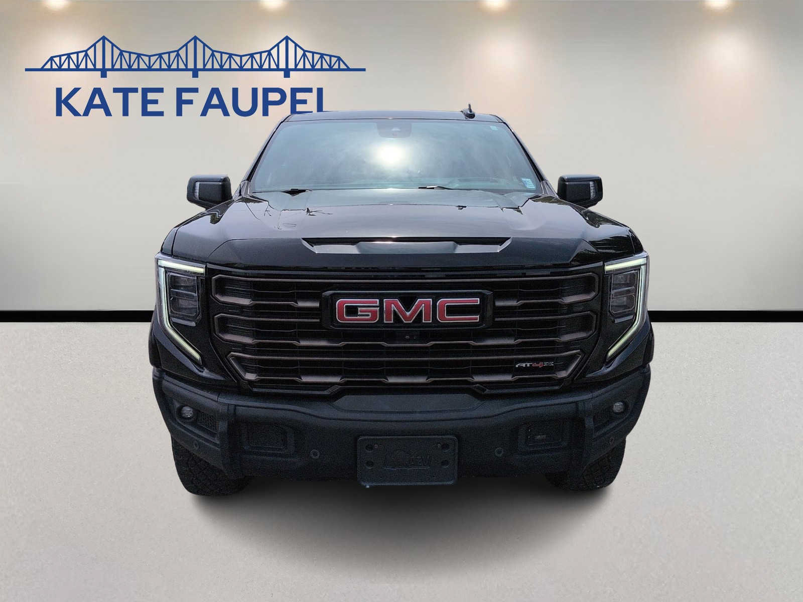 Used 2023 GMC Sierra 1500 AT4X AWD/4WD image 2