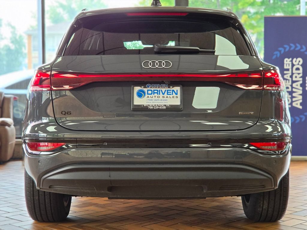Used 2025 Audi Q6 e-tron Premium w/ Convenience Package AWD/4WD image 10