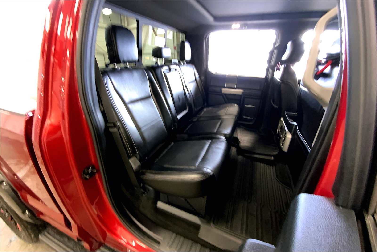 Used 2017 Ford F350 Lariat w/ Lariat Ultimate Package image 19