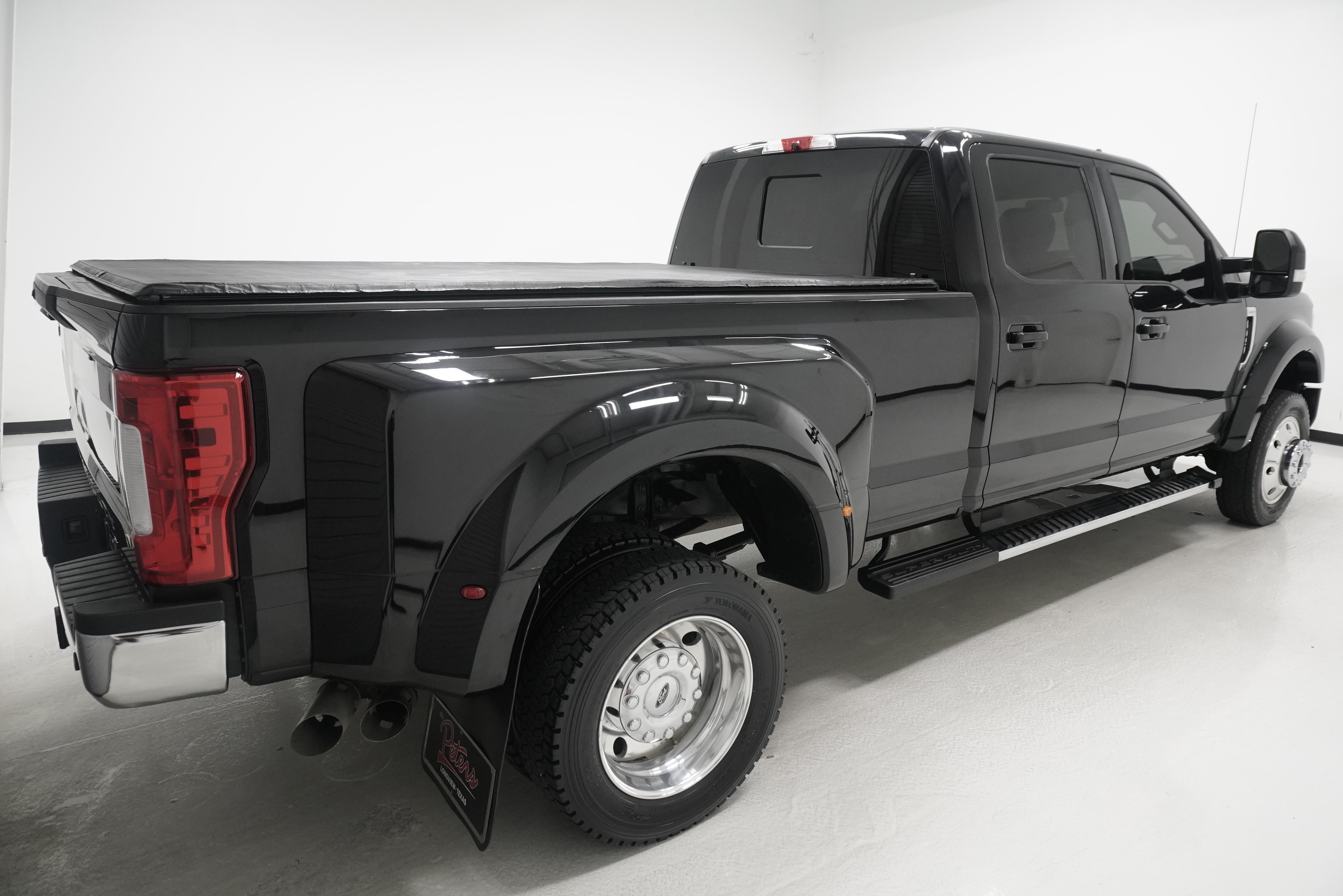 Used 2019 Ford F450 Lariat w/ Lariat Value Package AWD/4WD image 4