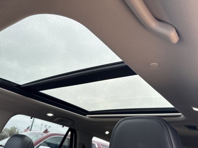 Used 2023 Honda Pilot Touring image 29