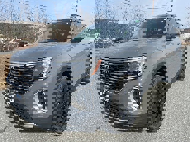 New 2026 Volkswagen Atlas SE