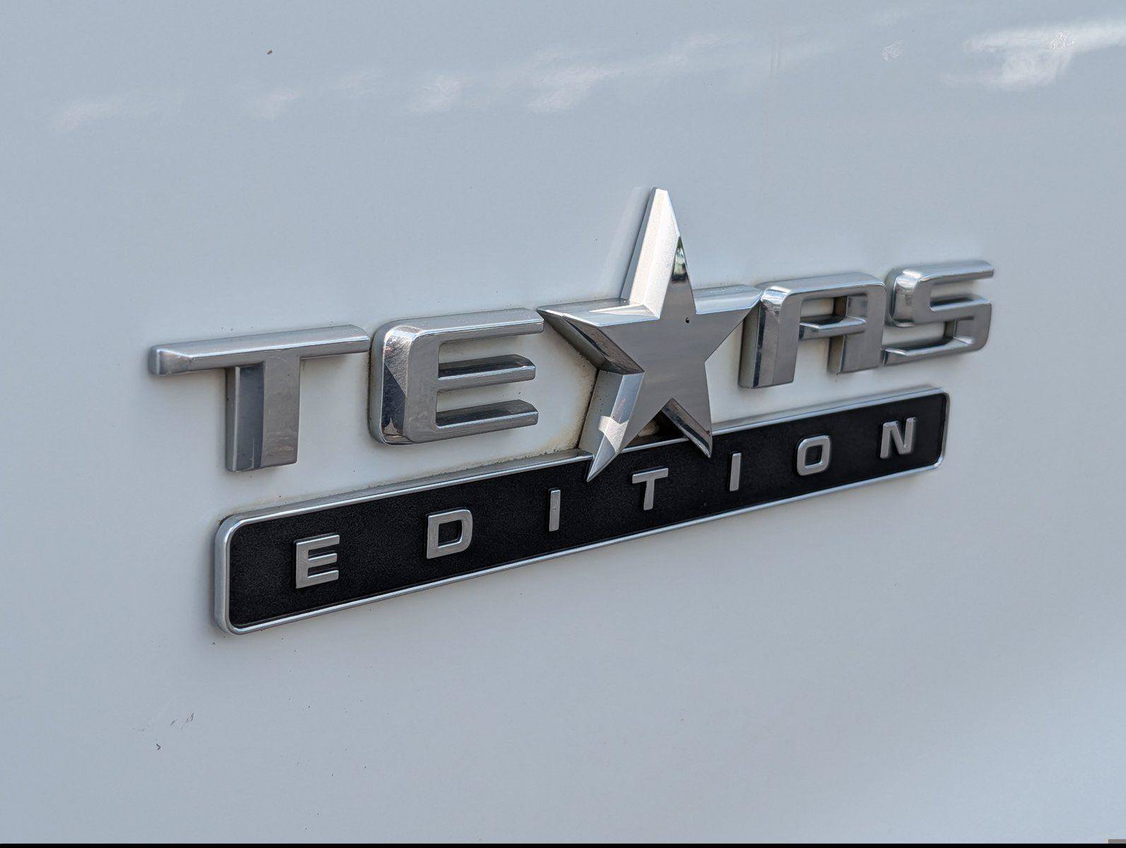 Used 2020 Chevrolet Silverado 1500 LT w/ Texas Edition AWD/4WD image 39
