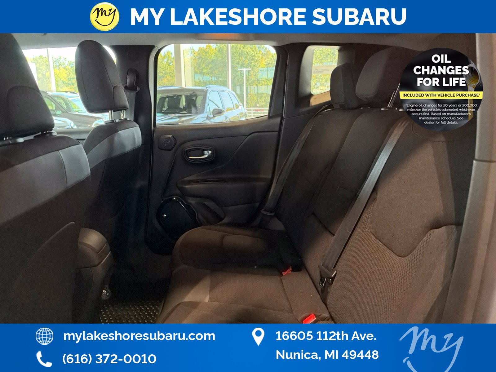 Used 2019 Jeep Renegade Altitude w/ UConnect 8.4 Nav Group AWD/4WD image 30