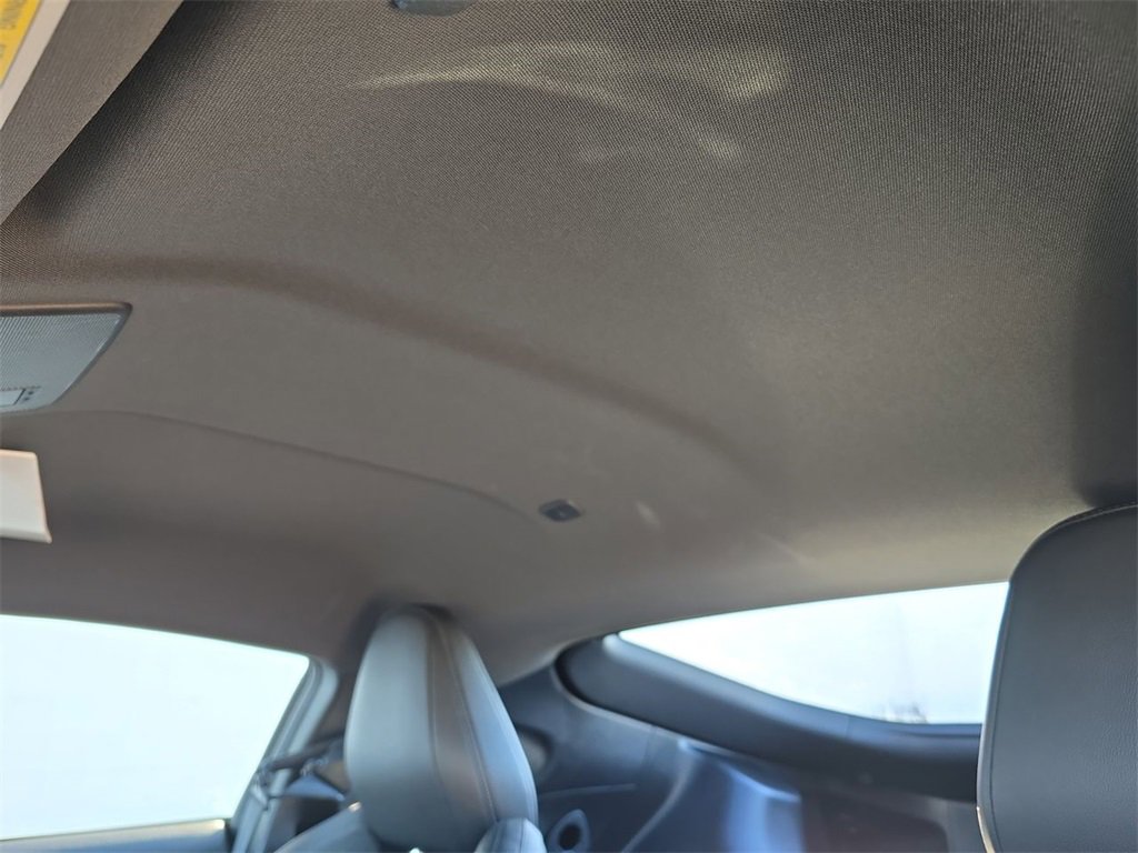 Used 2024 Nissan Z Performance w/ Floor Mat Package image 19