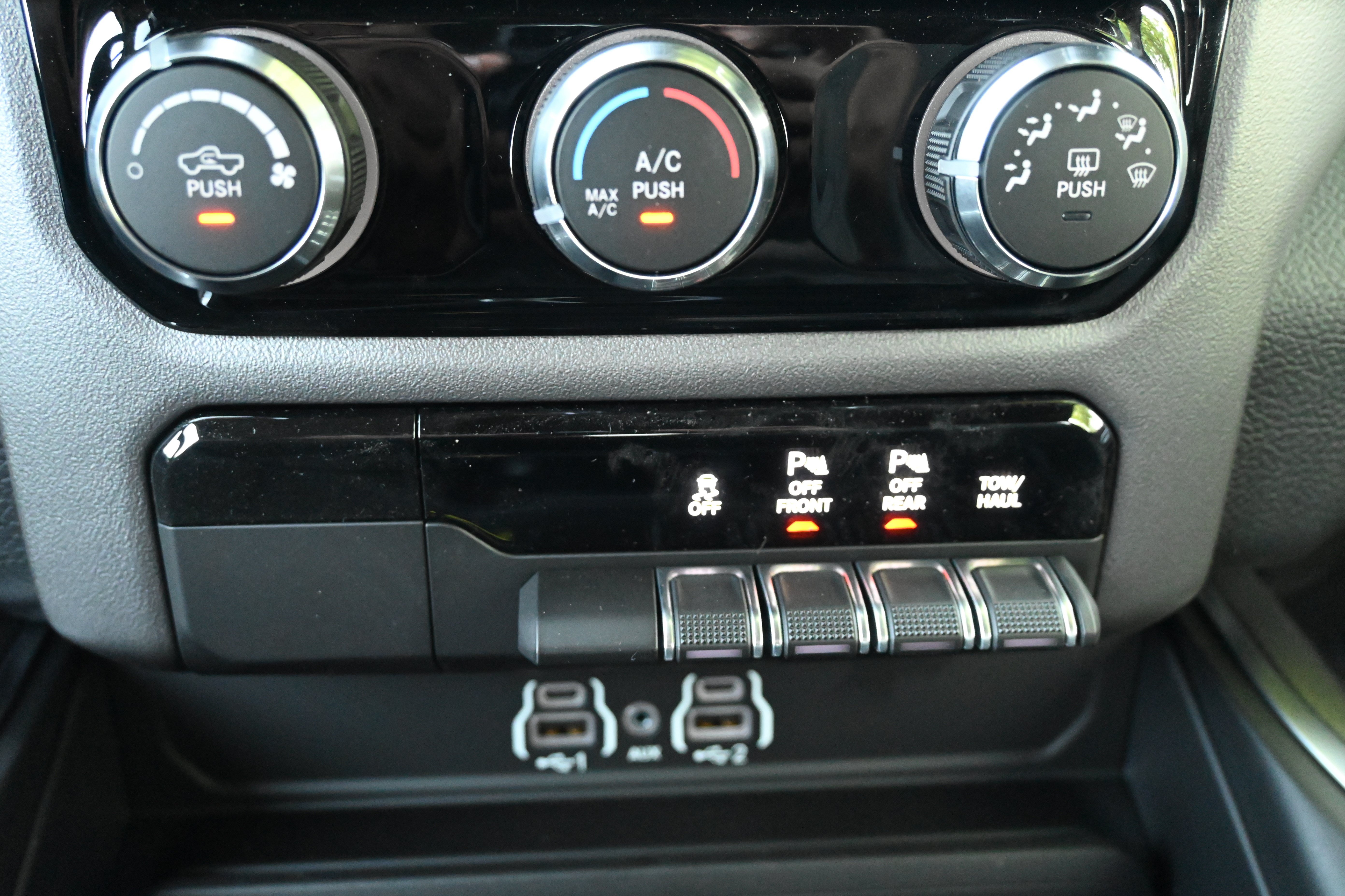 New 2026 RAM 1500 Big Horn w/ Night Edition RWD image 26
