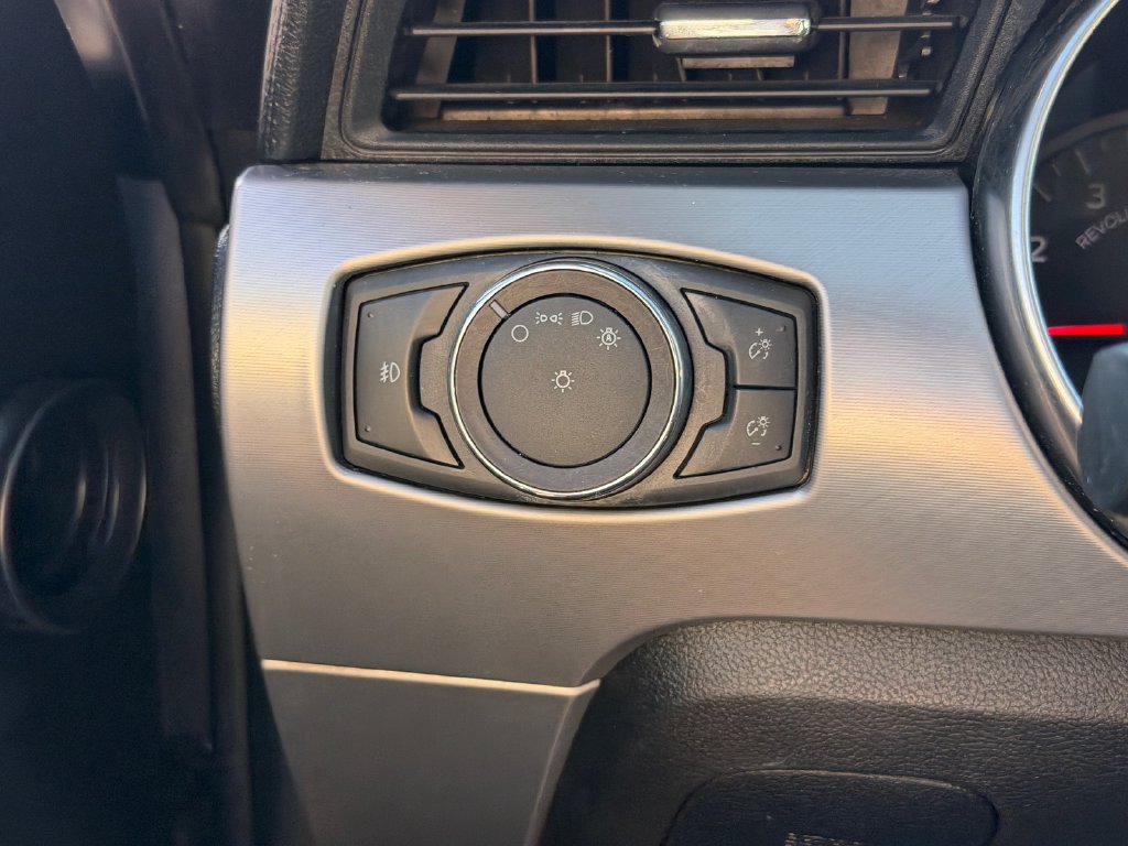 Used 2020 Ford Mustang Premium RWD image 26