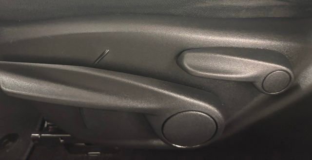 Used 2024 Jeep Compass Latitude image 17