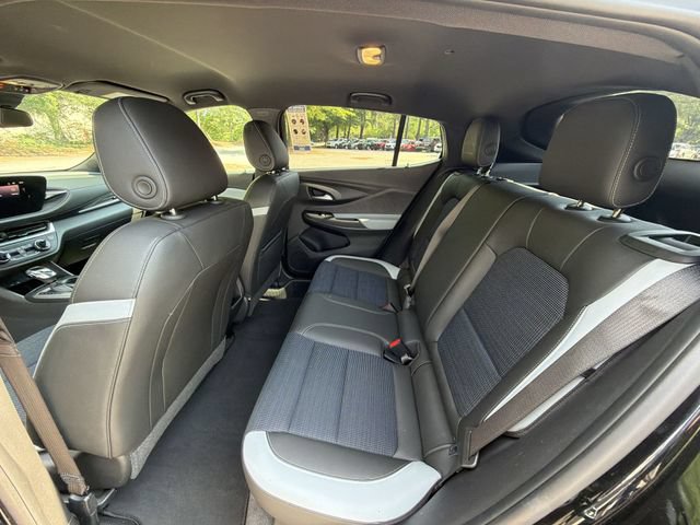 Used 2024 Buick Envista Preferred w/ Convenience I Package FWD image 24