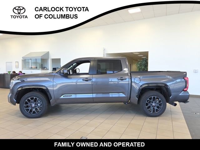 Used 2025 Toyota Tundra Platinum AWD/4WD image 1