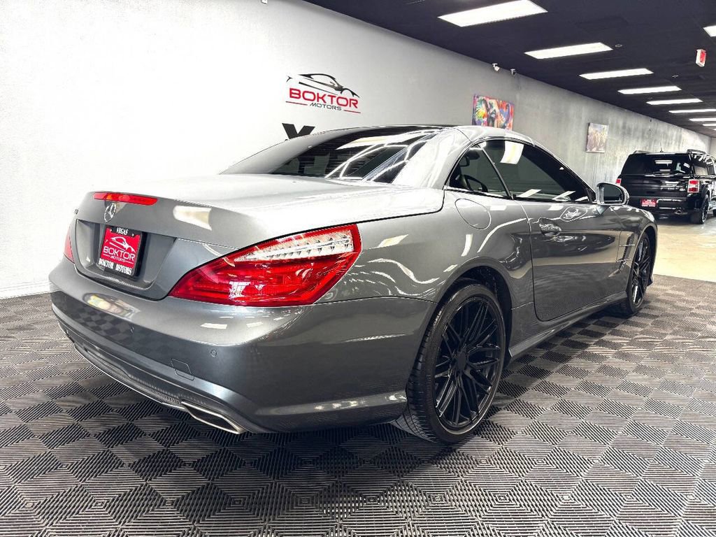 Used 2016 Mercedes-Benz SL 550 image 24