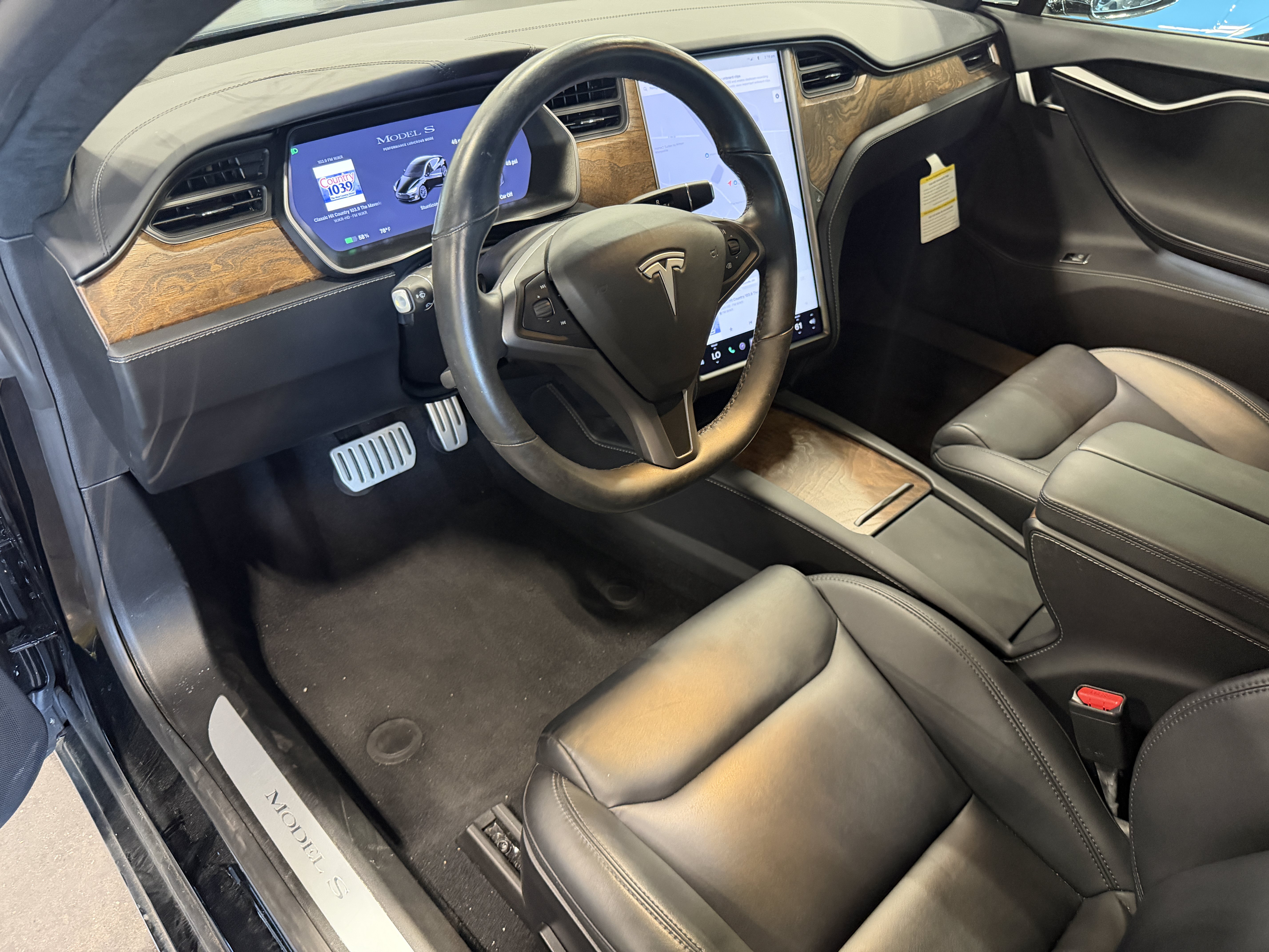 Used 2020 Tesla Model S Performance AWD/4WD image 10