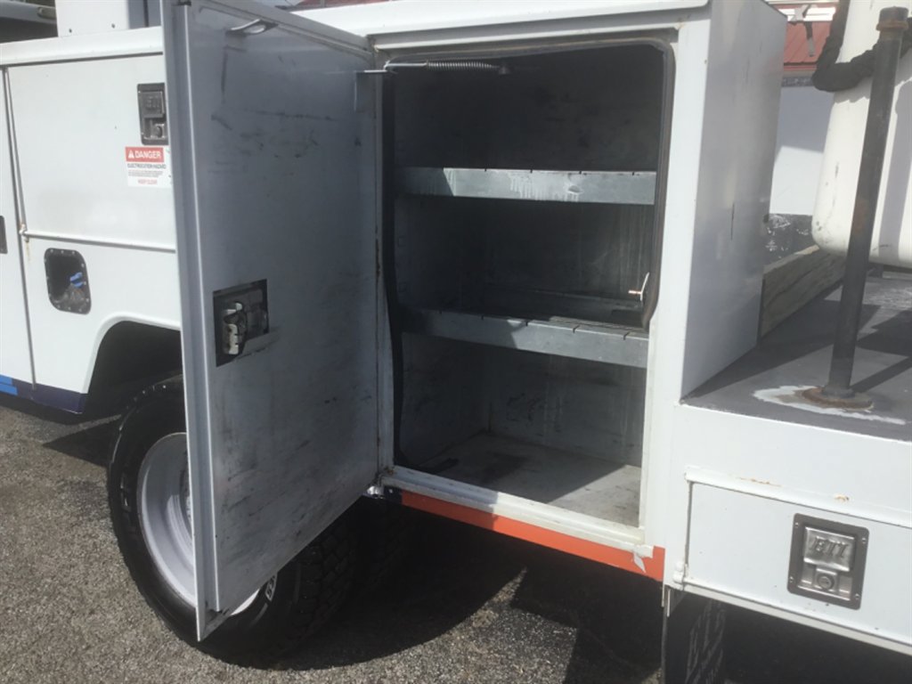 Used 2011 Ford F450 XL w/ PWR Equipment Group RWD image 21