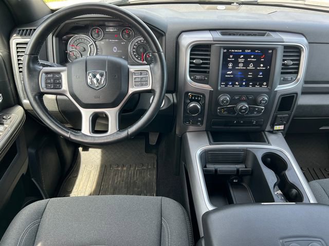 Used 2024 RAM 1500 Classic SLT AWD/4WD image 3