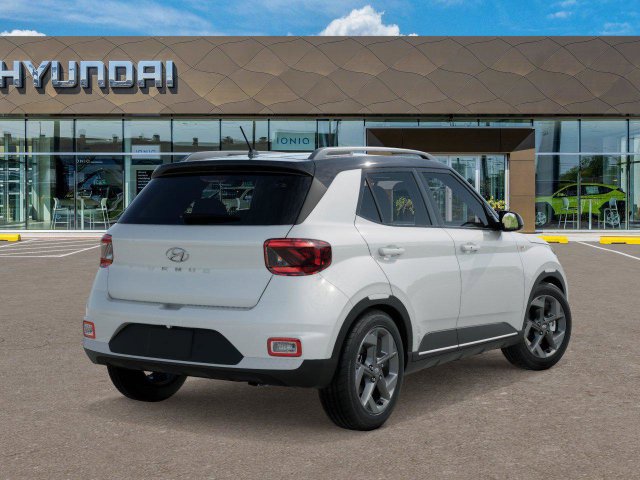New 2026 Hyundai Venue SEL FWD image 4