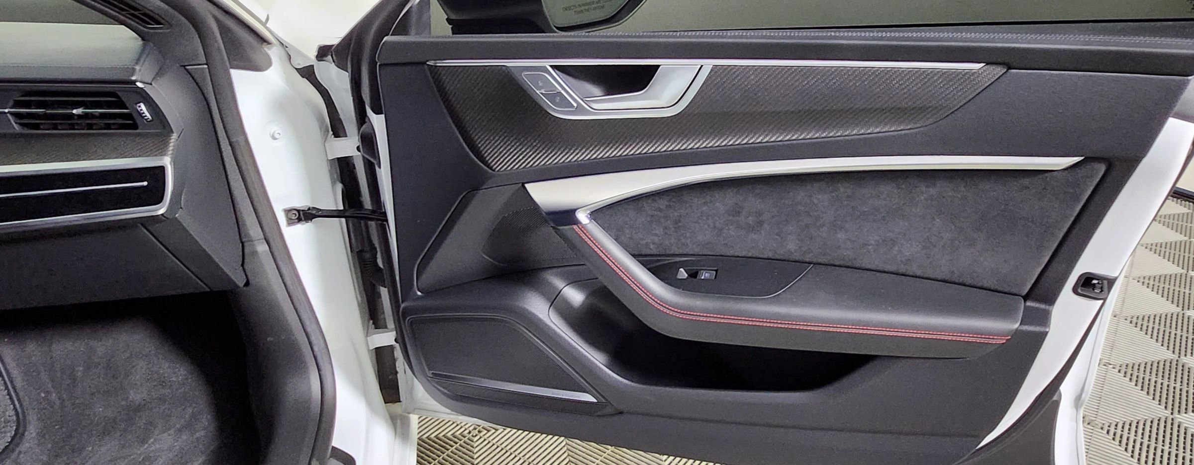 Used 2024 Audi S7 Prestige w/ Prestige Package image 19