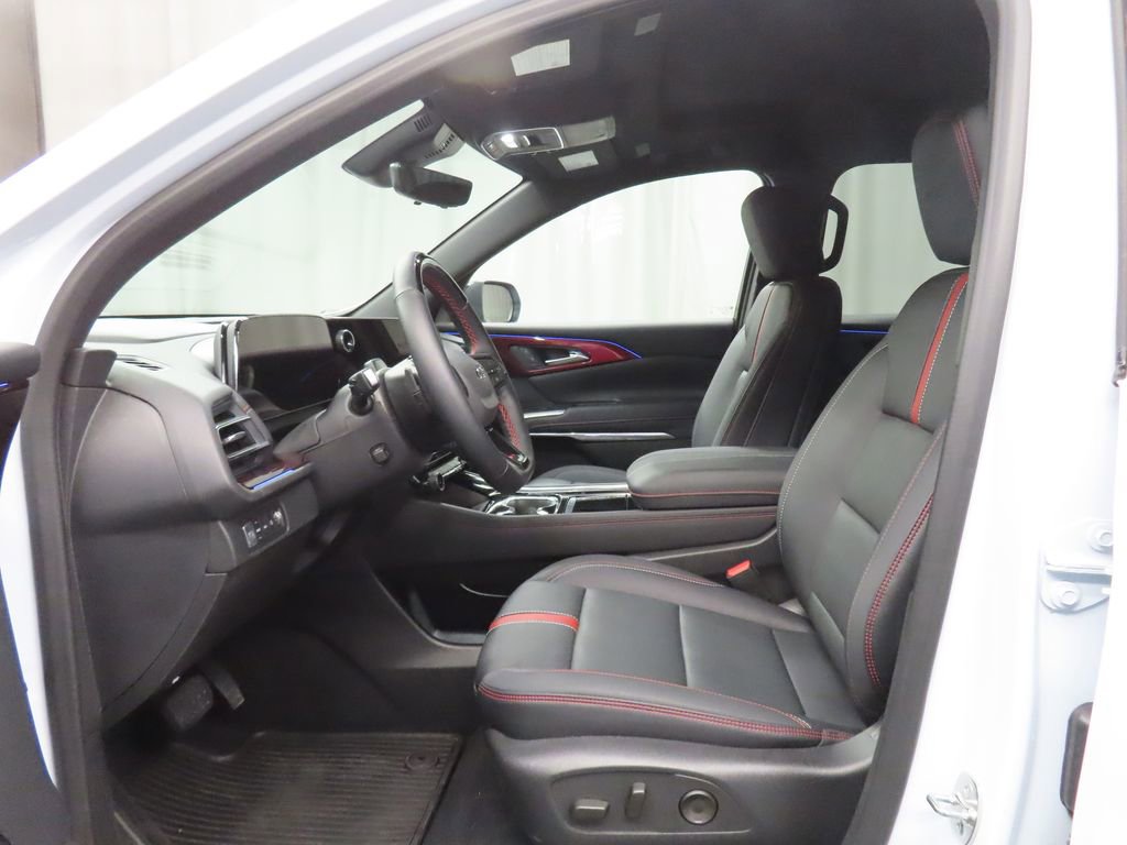 Used 2026 Chevrolet Traverse RS AWD/4WD image 15